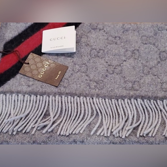 GUCCI SCARF 🧣 MADE IN ITALY UNISEX RED & BLUE SHERRY LINE STRIPE. 37 x 190 cm.❤️ - Picture 5 of 9